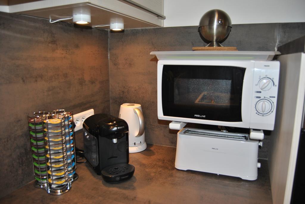 Le Calme Au Centre A 10 Minutes A Pied De La Croisette Et Des Plages Apartment Cannes