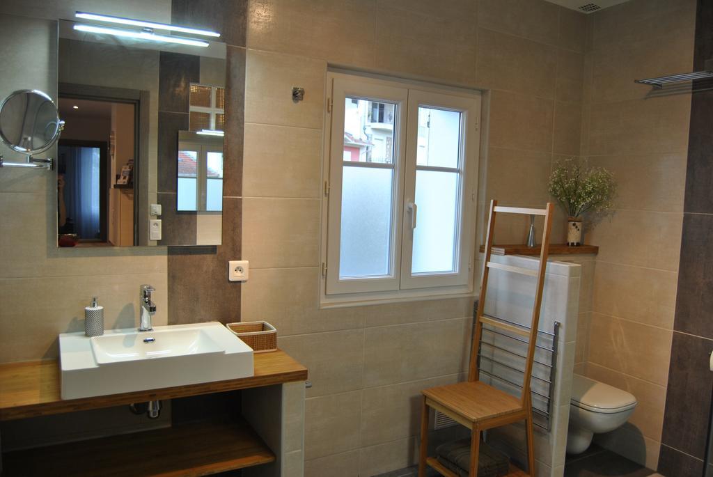 Apartment Le Calme Au Centre A 10 Minutes A Pied De La Croisette Et Des Plages