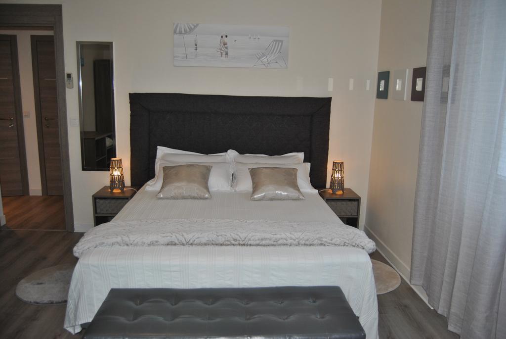 Apartment Le Calme Au Centre A 10 Minutes A Pied De La Croisette Et Des Plages *